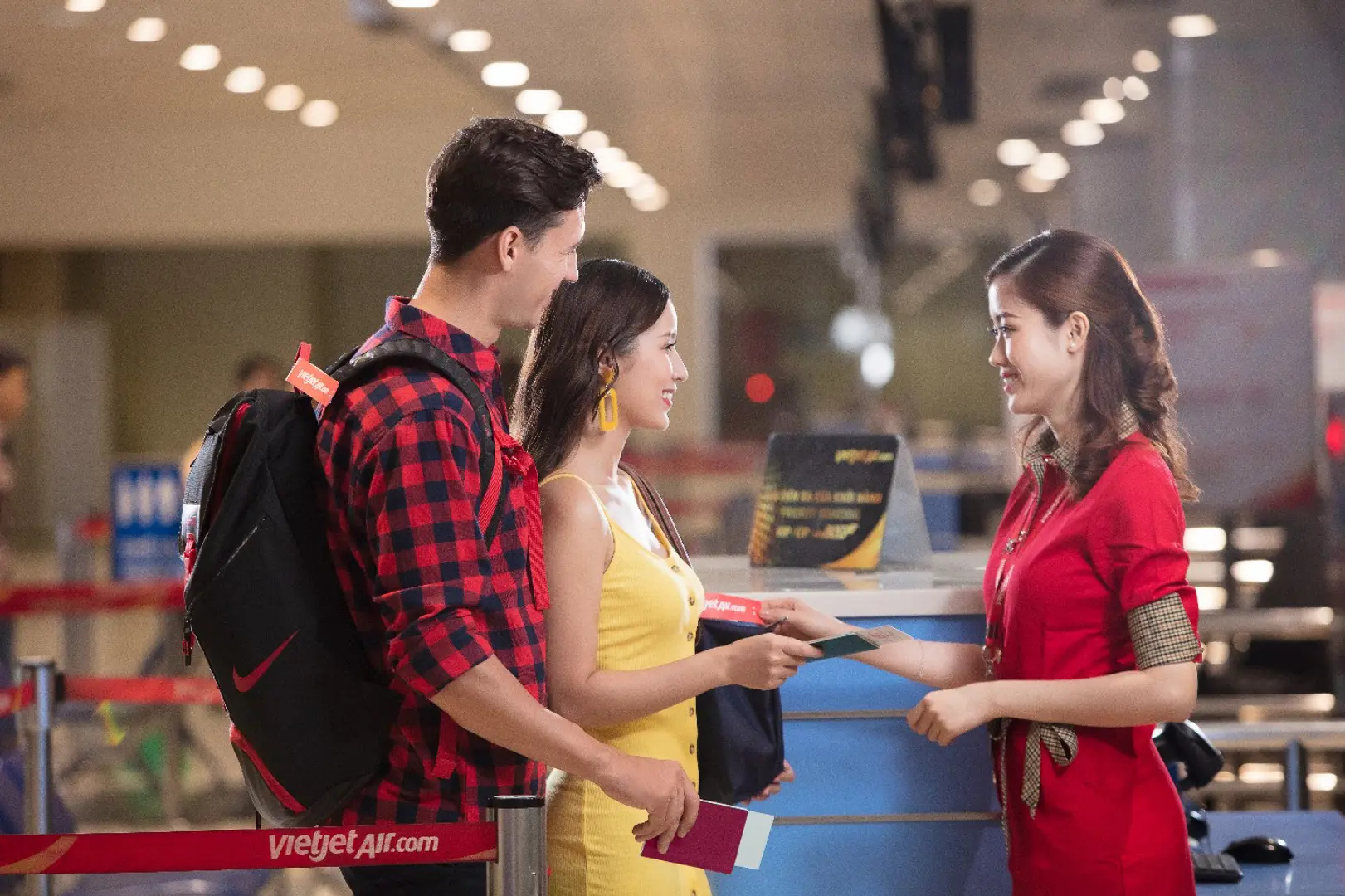 Vietjet đưa ra dịch vụ check-in nhanh với chi phí chỉ bằng 2 cốc trà sữa