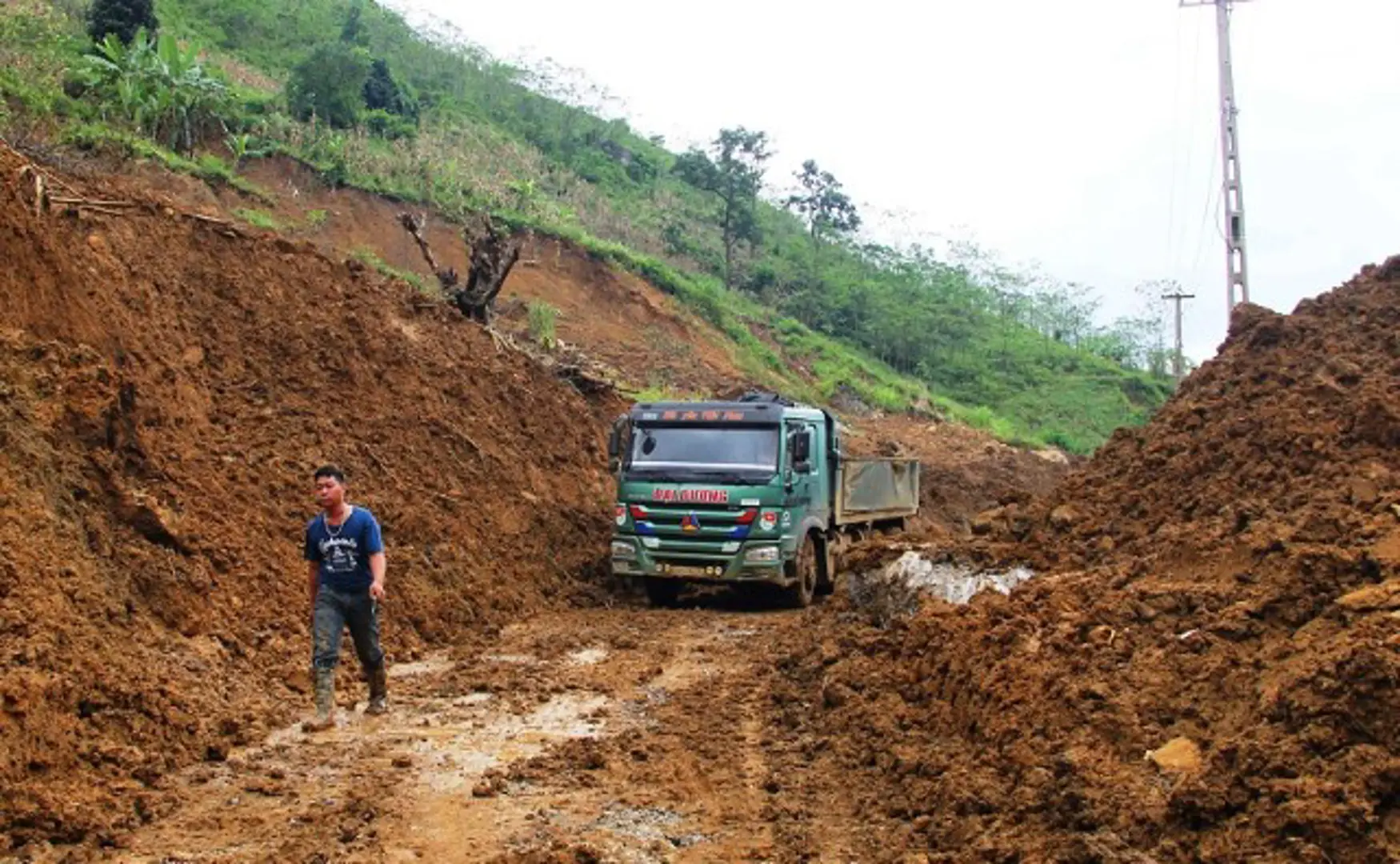 Mường Lát thoát cảnh cô lập sau 10 ngày chia cắt, thiệt hại hơn 1.000 tỷ đồng