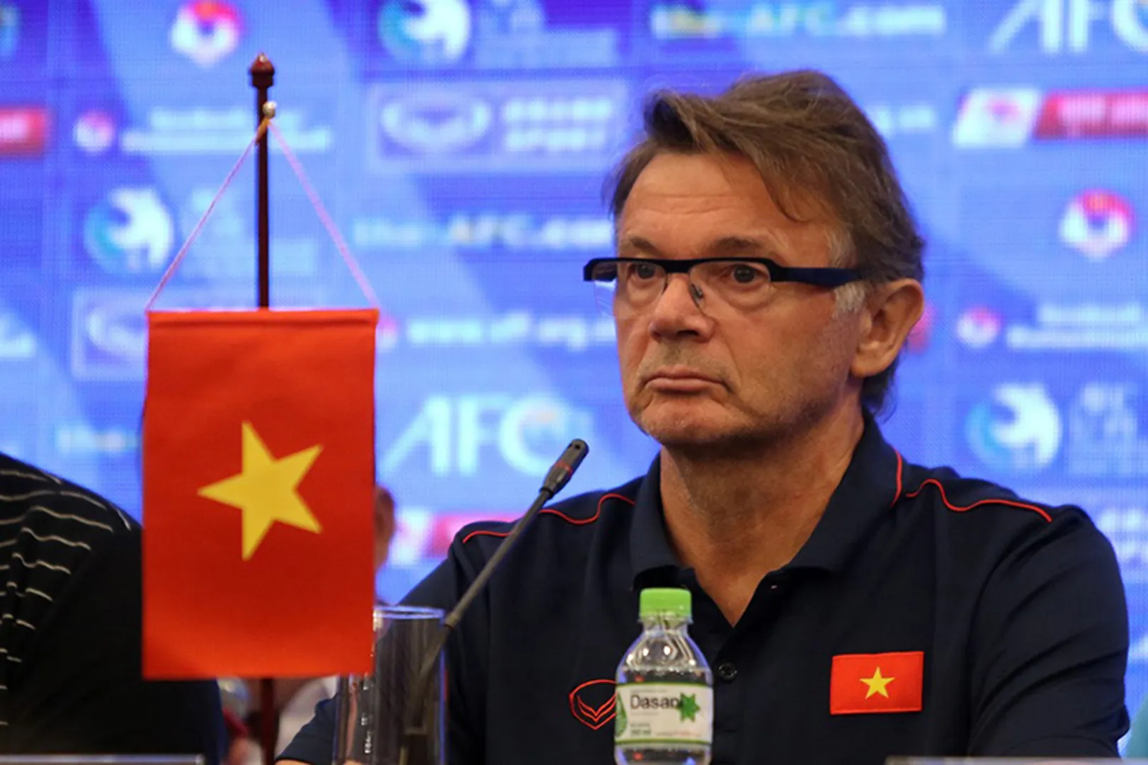 "Phù thủy" Phillippe Troussier: U19 Việt Nam được định hướng cho Olympic 2024, World Cup 2026