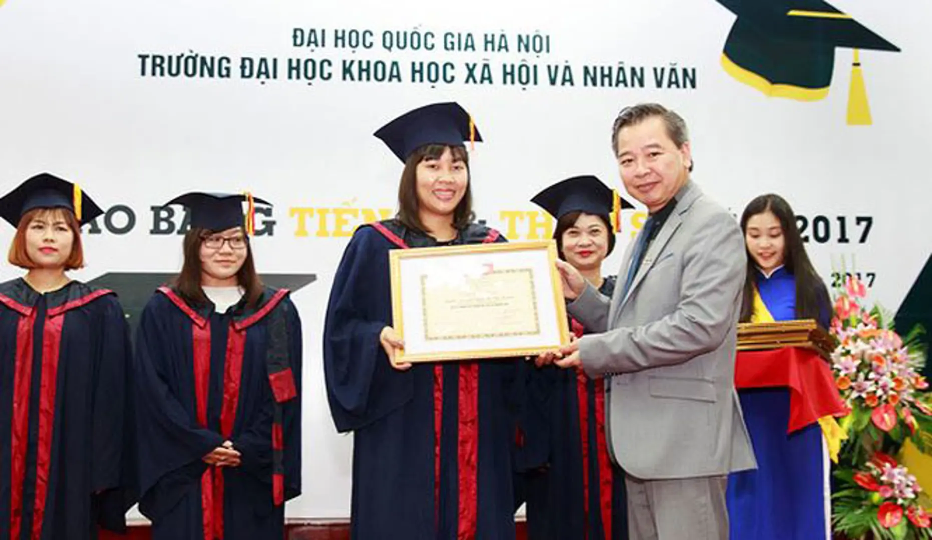 Đại học Quốc gia Hà Nội nâng chuẩn đào tạo tiến sĩ