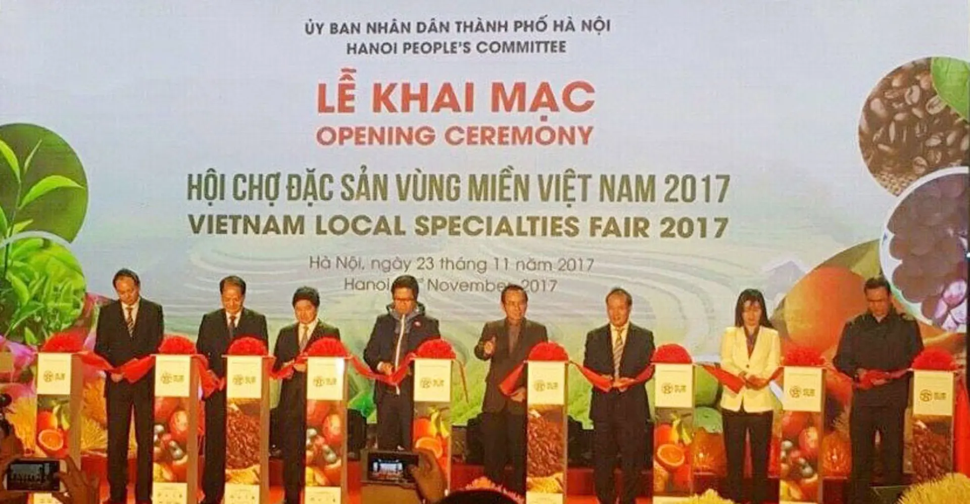 Hội chợ đặc sản vùng miền - điểm sáng của năm 2017