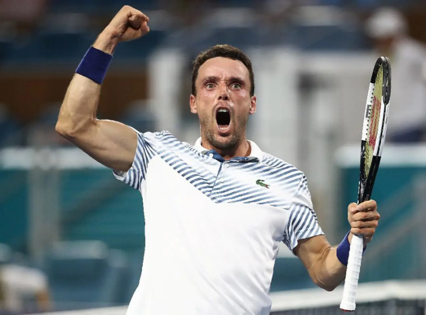 Bautista Agut tạo nên cú sốc lớn nhất Miami Open khi đánh bại Djokovic