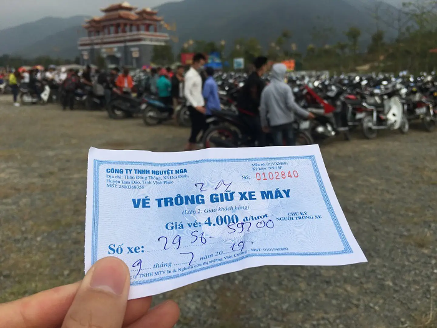 Lễ hội Xuân Tây Thiên 2019: Vé gửi xe in 4.000 đồng, thu 10.000 đồng