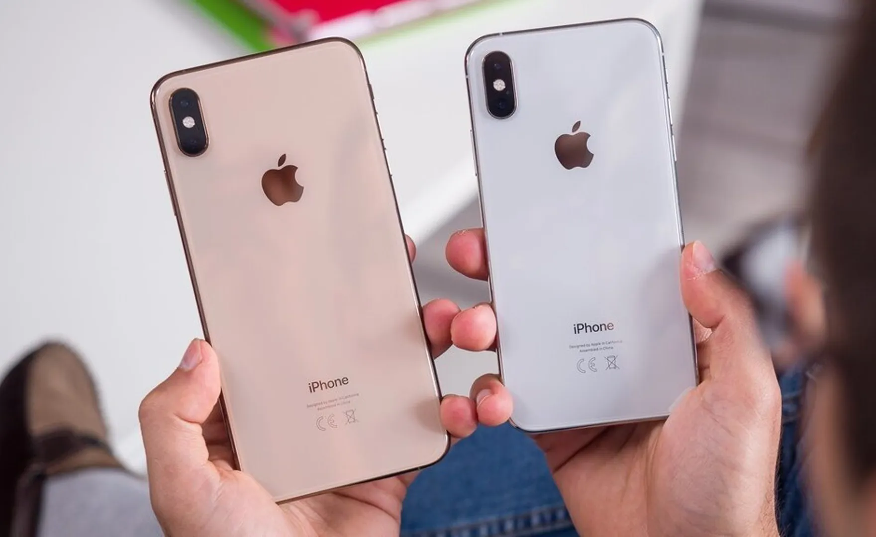 iPhone 11 đổ bộ thị trường, XS Max ế ẩm