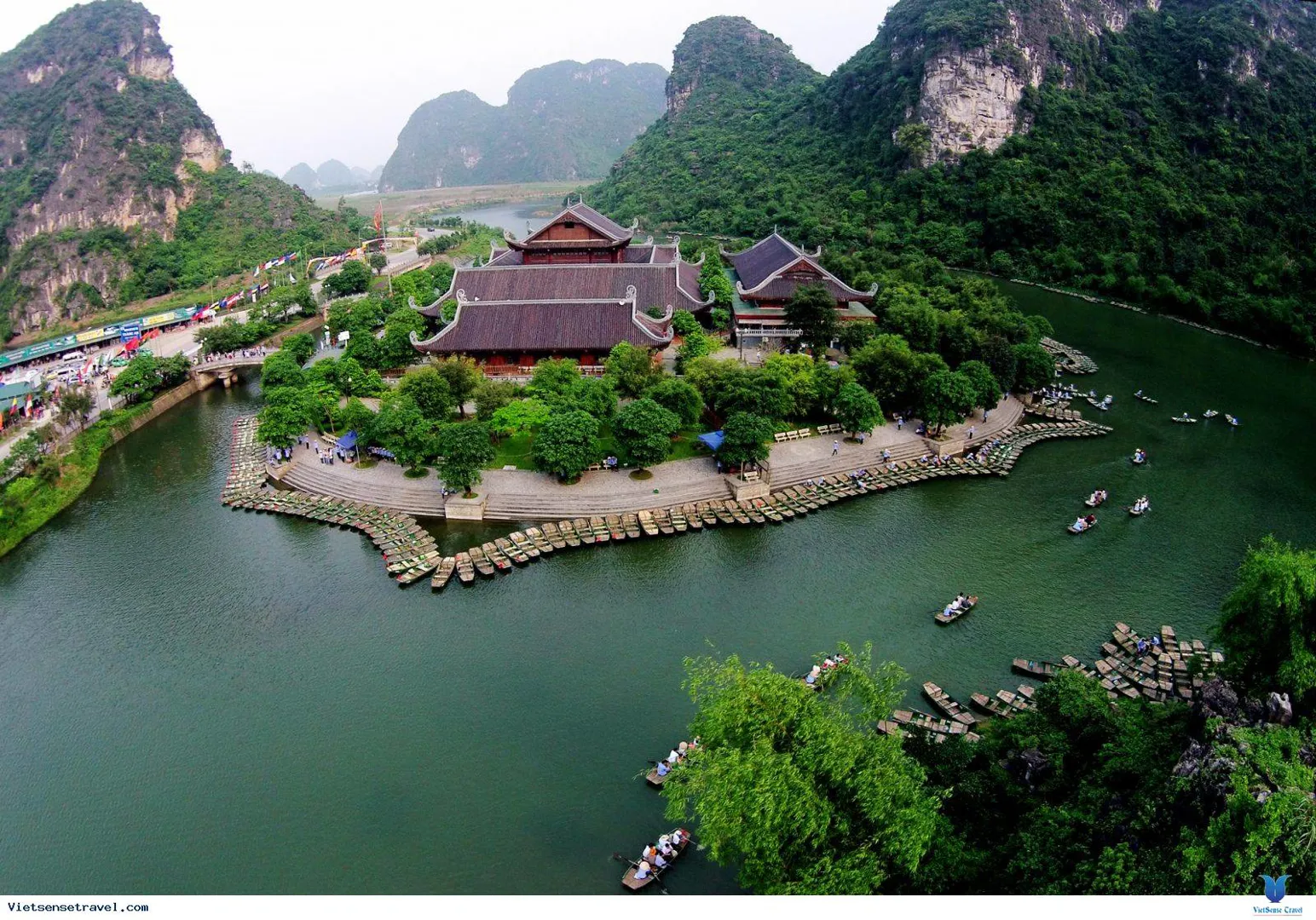 Tour hay cuối tuần