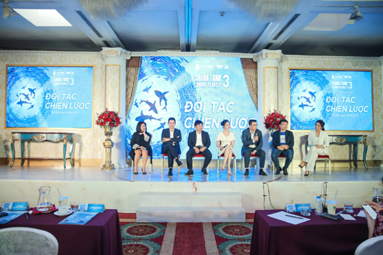 Tỷ đô đầu tư cho Startup trong Shark Tank Mùa 3