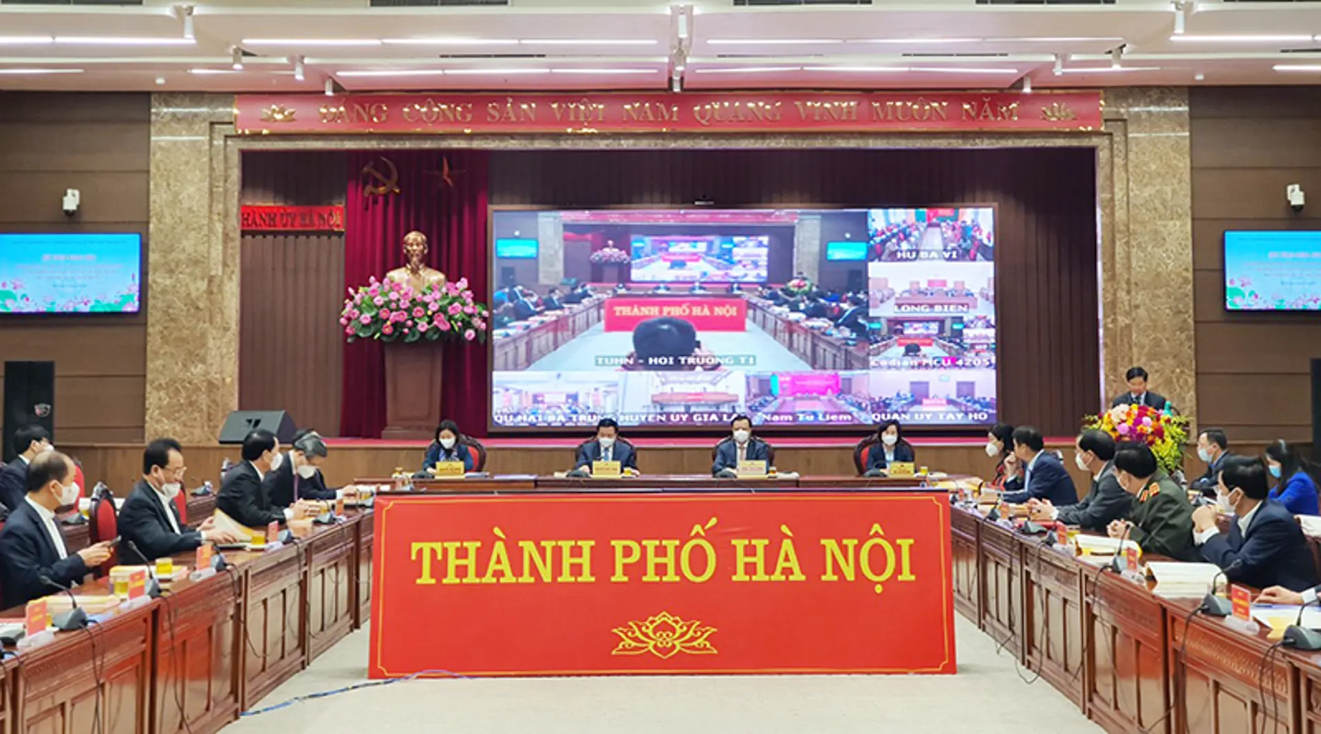 Hội thảo khoa học đề xuất giải pháp xây dựng Thủ đô ngày càng giàu đẹp, văn minh, hiện đại