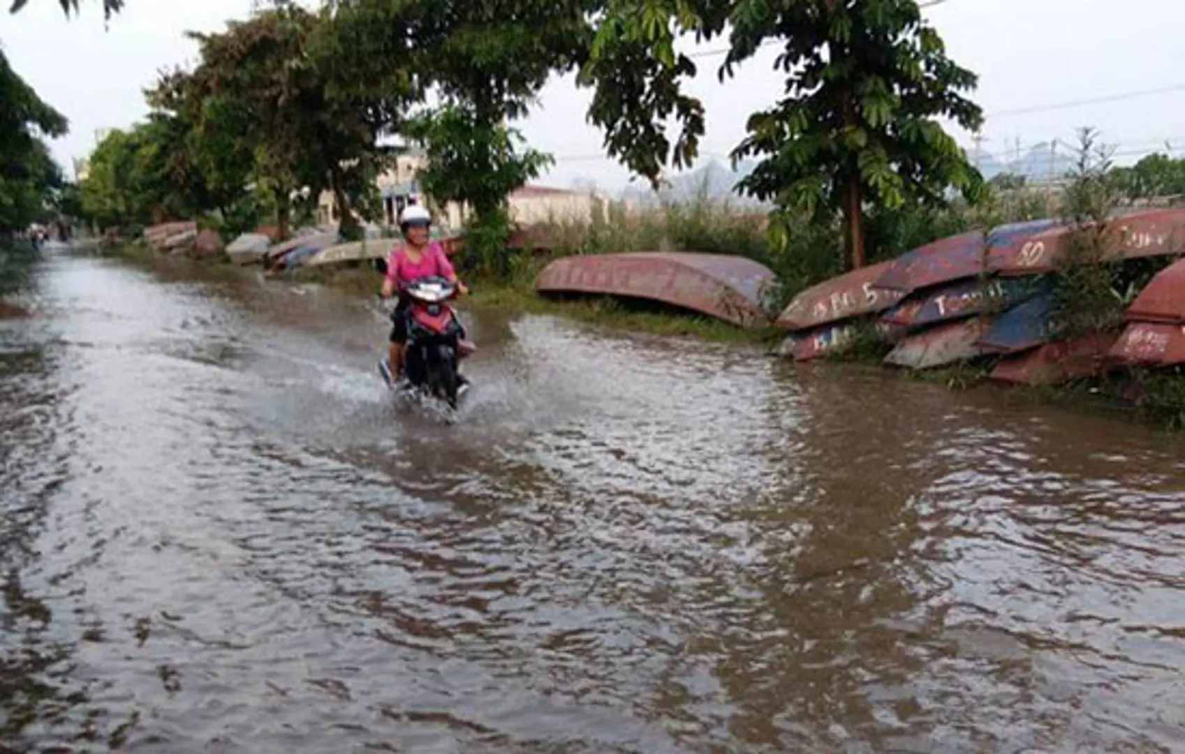 Huyện Mỹ Đức: Phát sinh nhiều sự cố đê điều sau mưa lũ