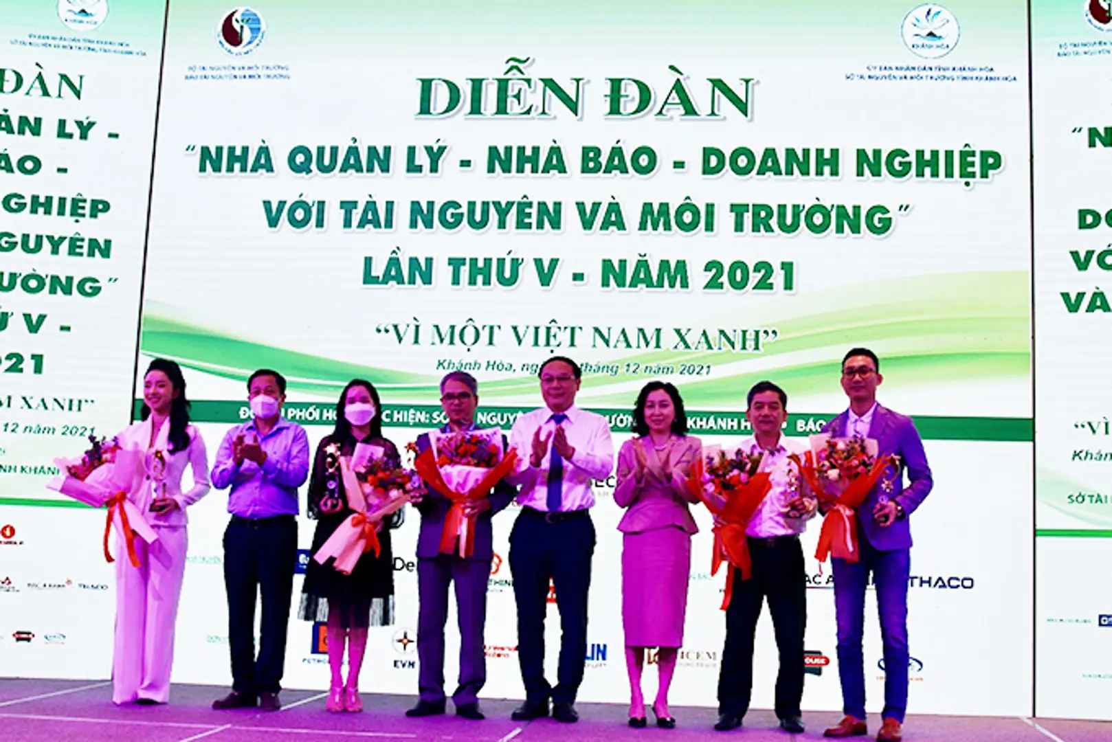 Diễn đàn “Nhà Quản lý - Nhà báo - Doanh nghiệp với Tài nguyên và Môi trường” năm 2021