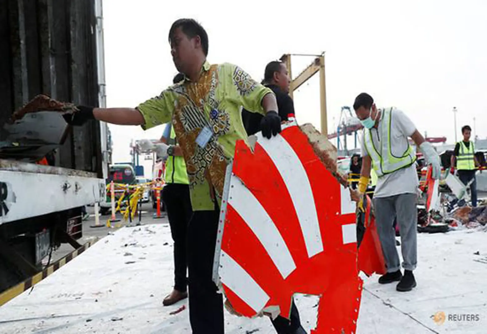 Hãng Lion Air nối lại chiến dịch tìm kiếm hộp đen thứ 2 máy bay bị rơi xuống biển