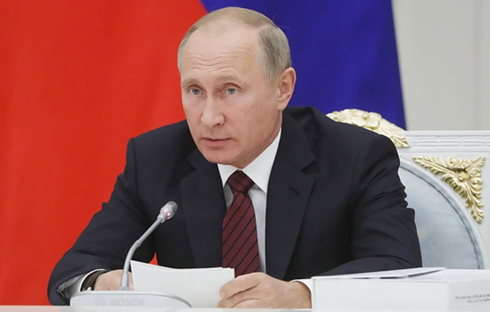 Tổng thống Putin yêu cầu gửi 5 triệu USD giúp Việt Nam khắc phục bão Damrey