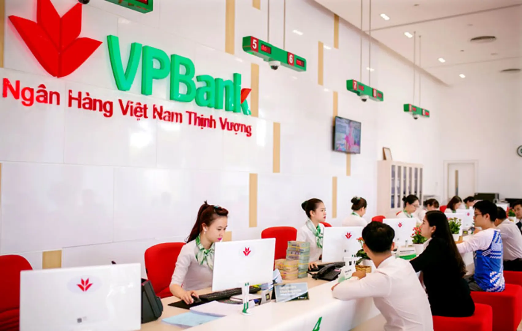 VPBank công bố kết quả kinh doanh 9 tháng đầu năm, lợi nhuận đạt 5.635 tỷ đồng