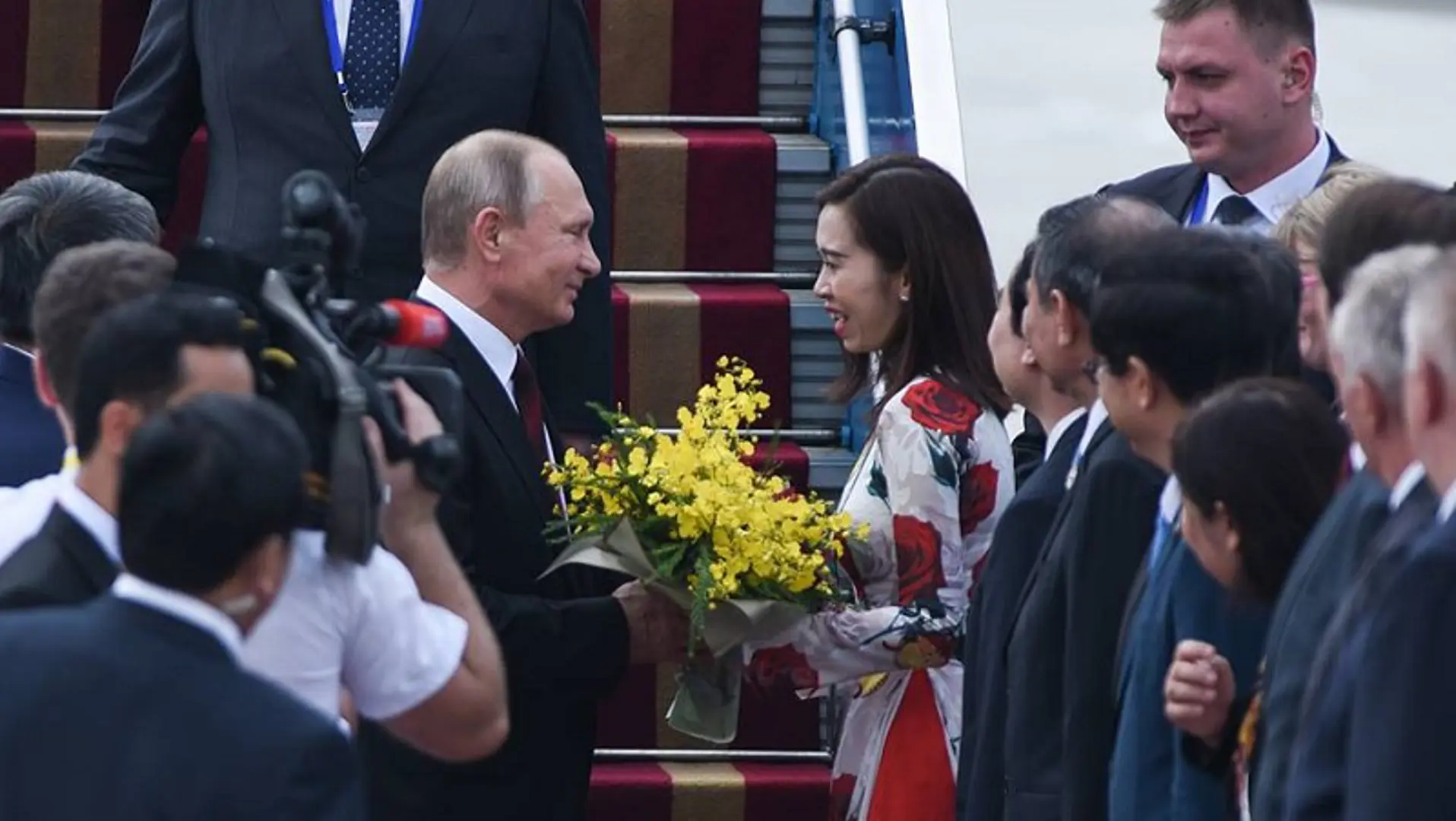 Tổng thống Nga Putin đã đến Đà Nẵng dự Tuần lễ Cấp cao APEC