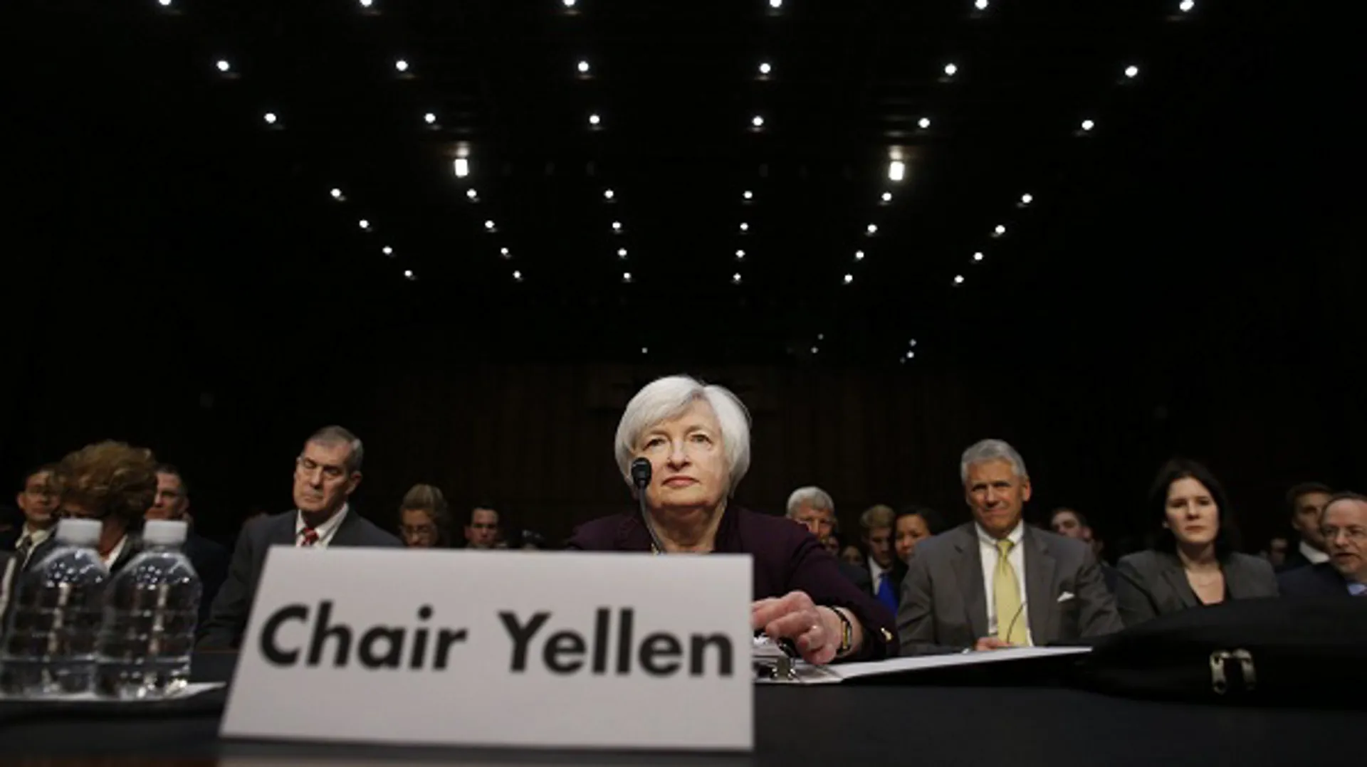 Phiên họp cuối của FED dưới thời bà Yellen: Thận trọng trước giao thời