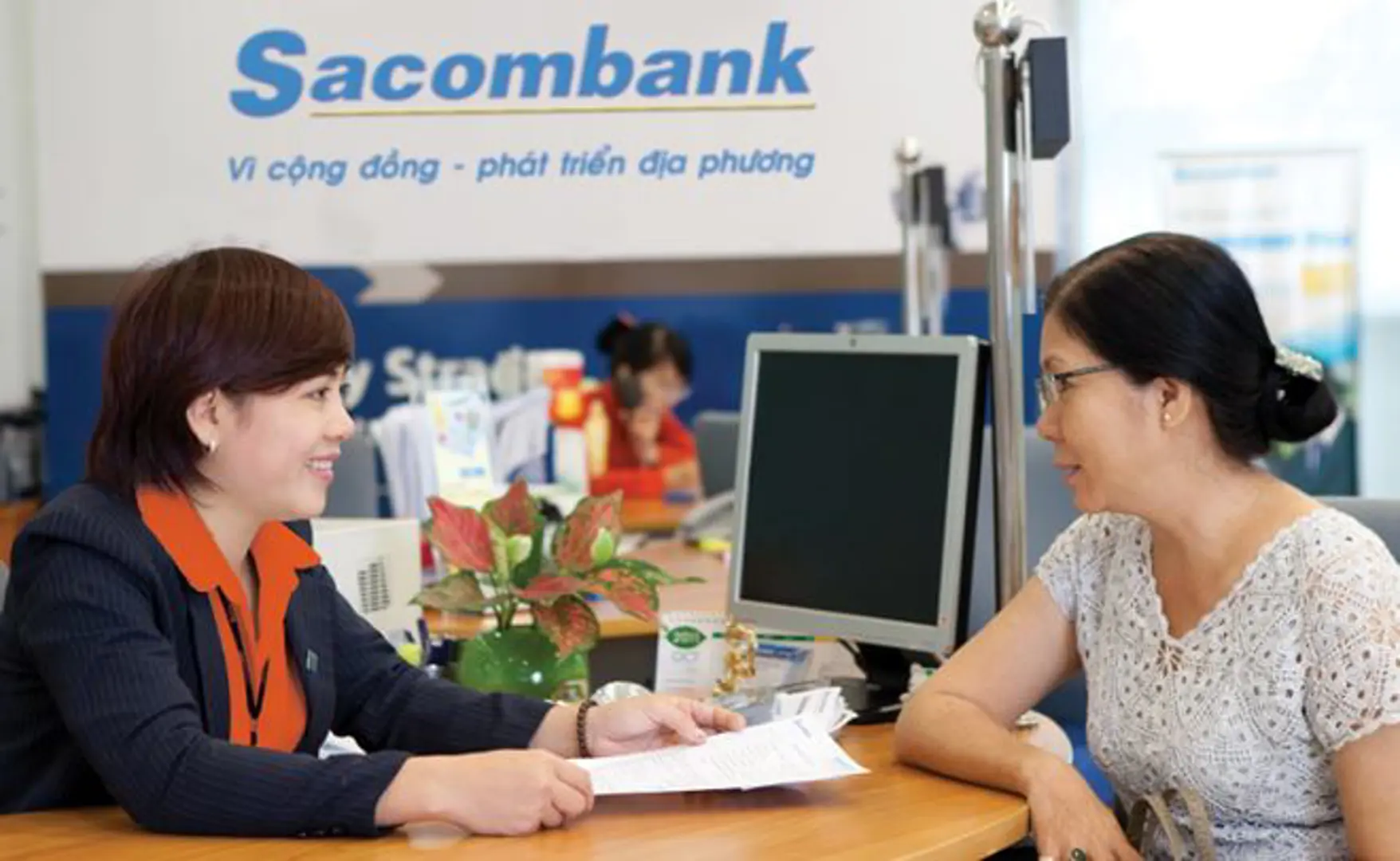 Dự phòng rủi ro “ăn mòn” gần một nửa lợi nhuận Sacombank