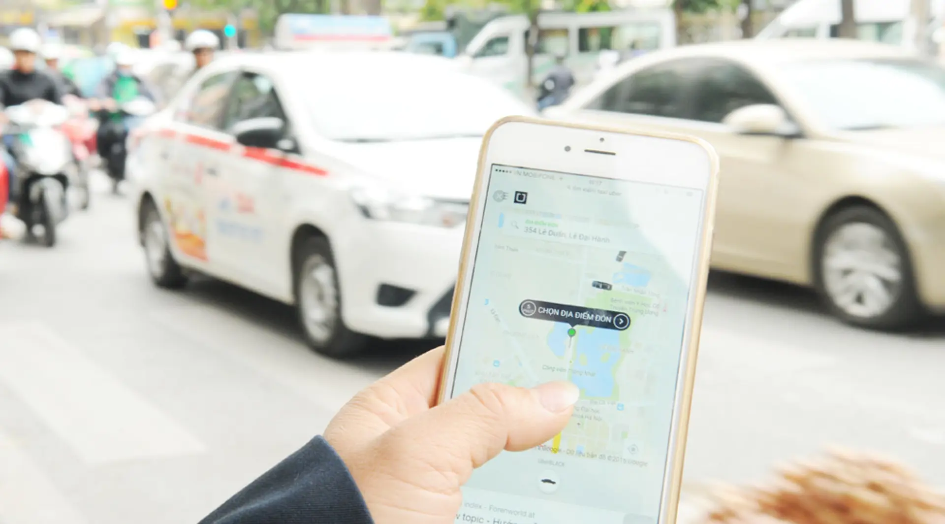 Nghĩa vụ đóng thuế của lái xe Uber, Grab