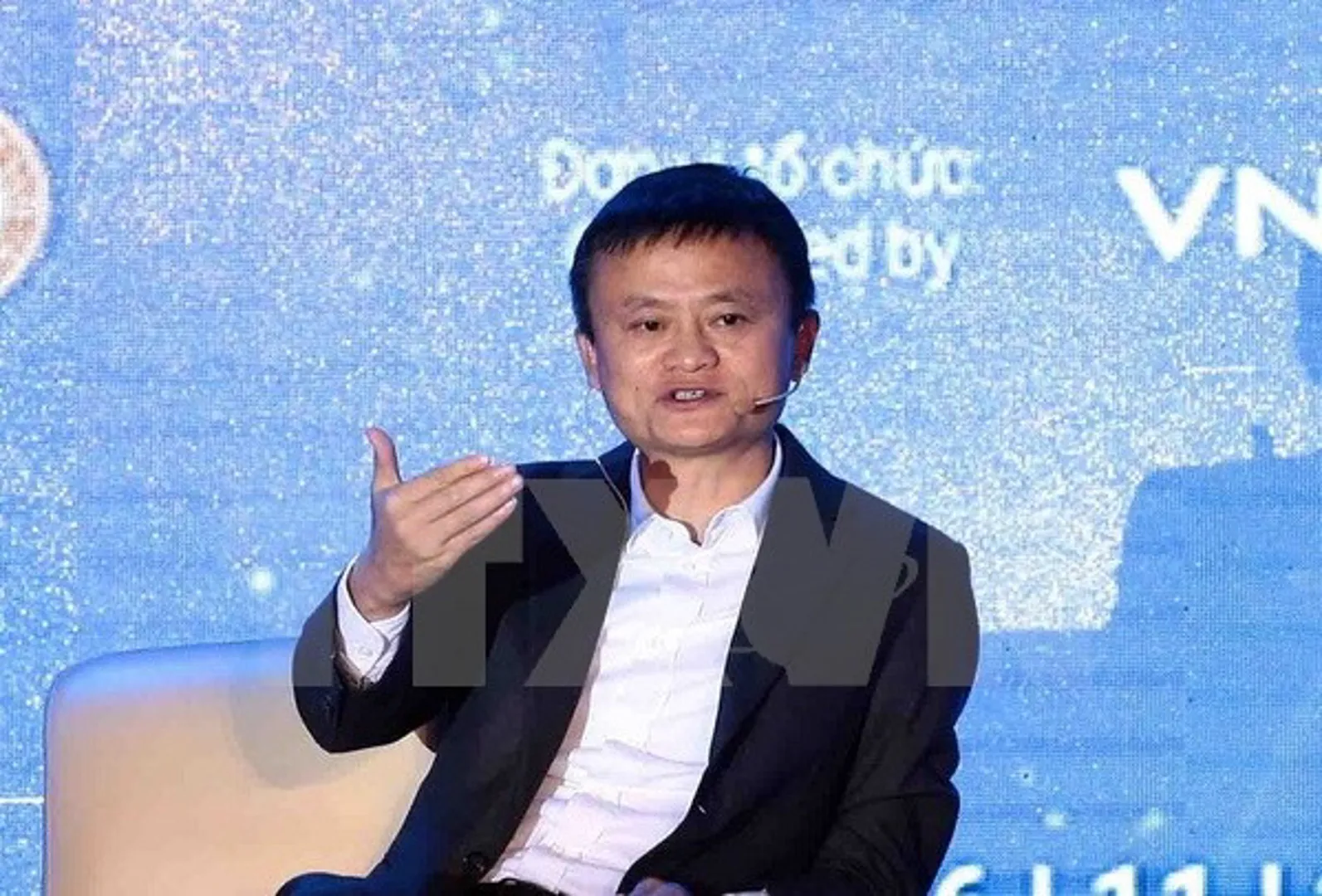 Tỷ phú Jack Ma: Chọn một ông chủ tốt thay vì chọn một công ty tốt