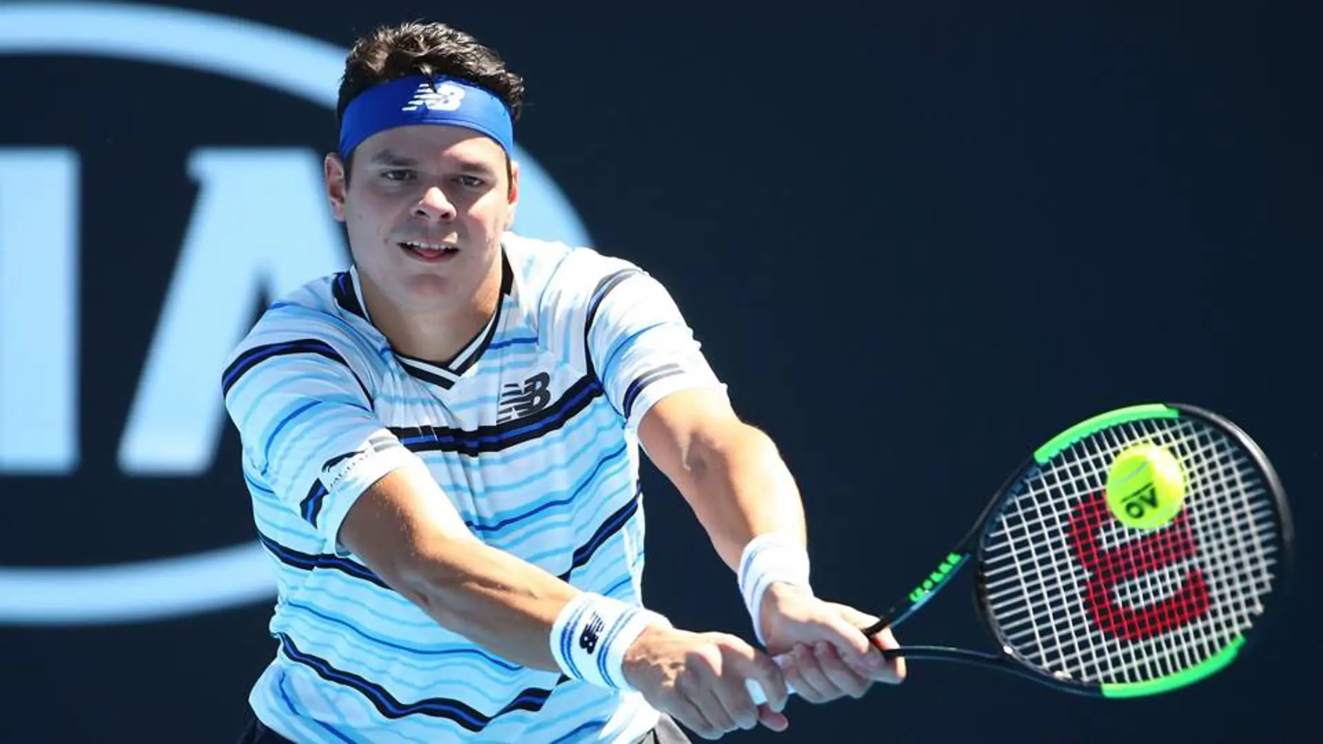 Thoát hiểm 3 loạt "đấu súng", Raonic giành vé đấu Federer