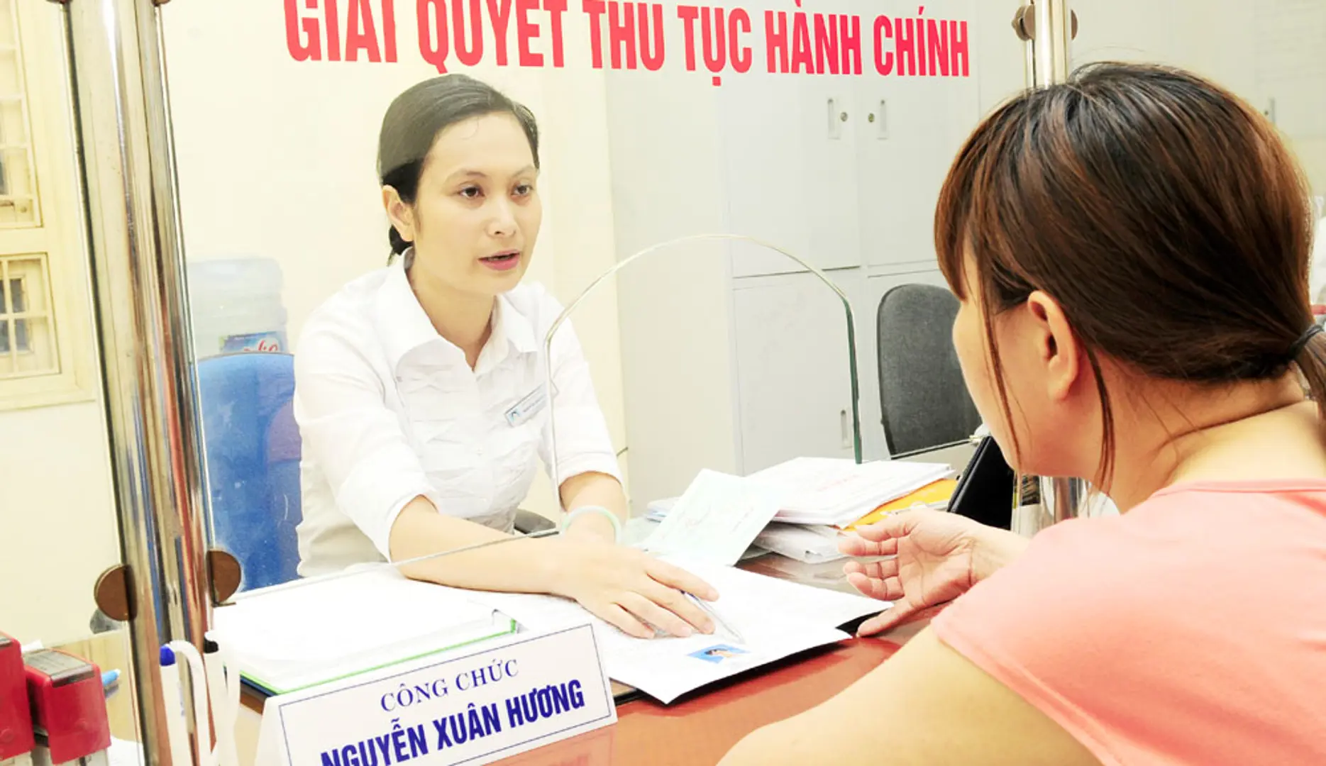 Nỗi niềm “công bộc” xã, phường: Bài 4: Tạo điều kiện làm việc tốt nhất cho cán bộ cơ sở