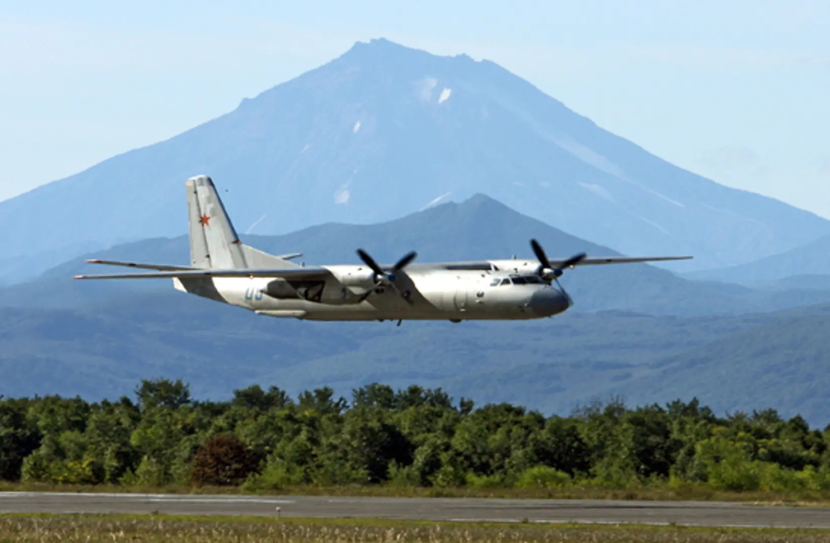 Máy bay quân sự An-26 của Nga rơi ở Syria, 39 người thiệt mạng