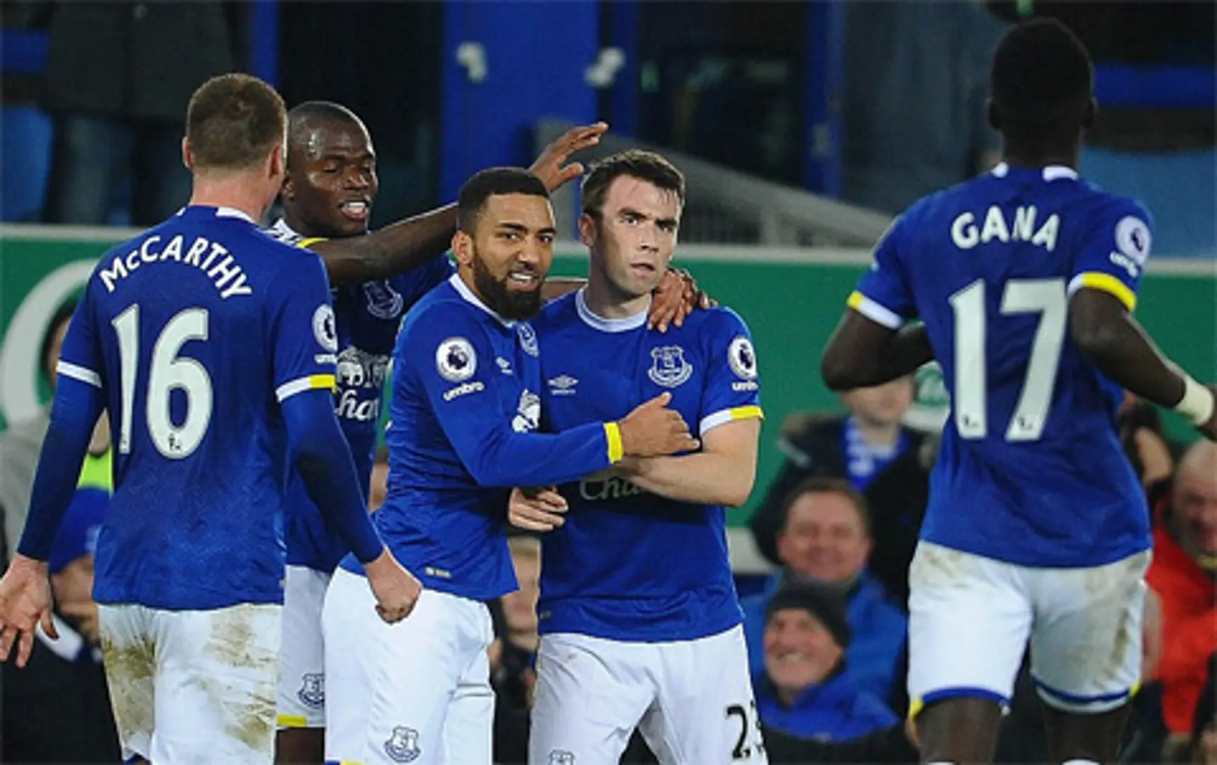 Everton chấm dứt chuỗi 14 trận bất bại liên tiếp của Arsenal