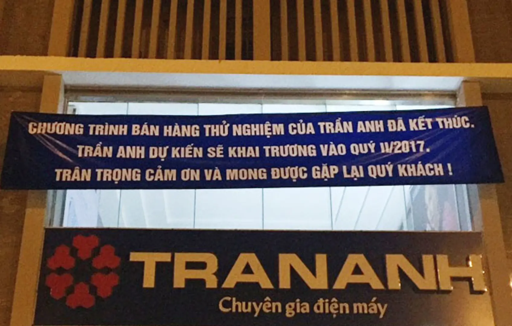 Kinh doanh tại các tòa nhà đang xây dựng: Nơi quyết liệt, nơi làm ngơ