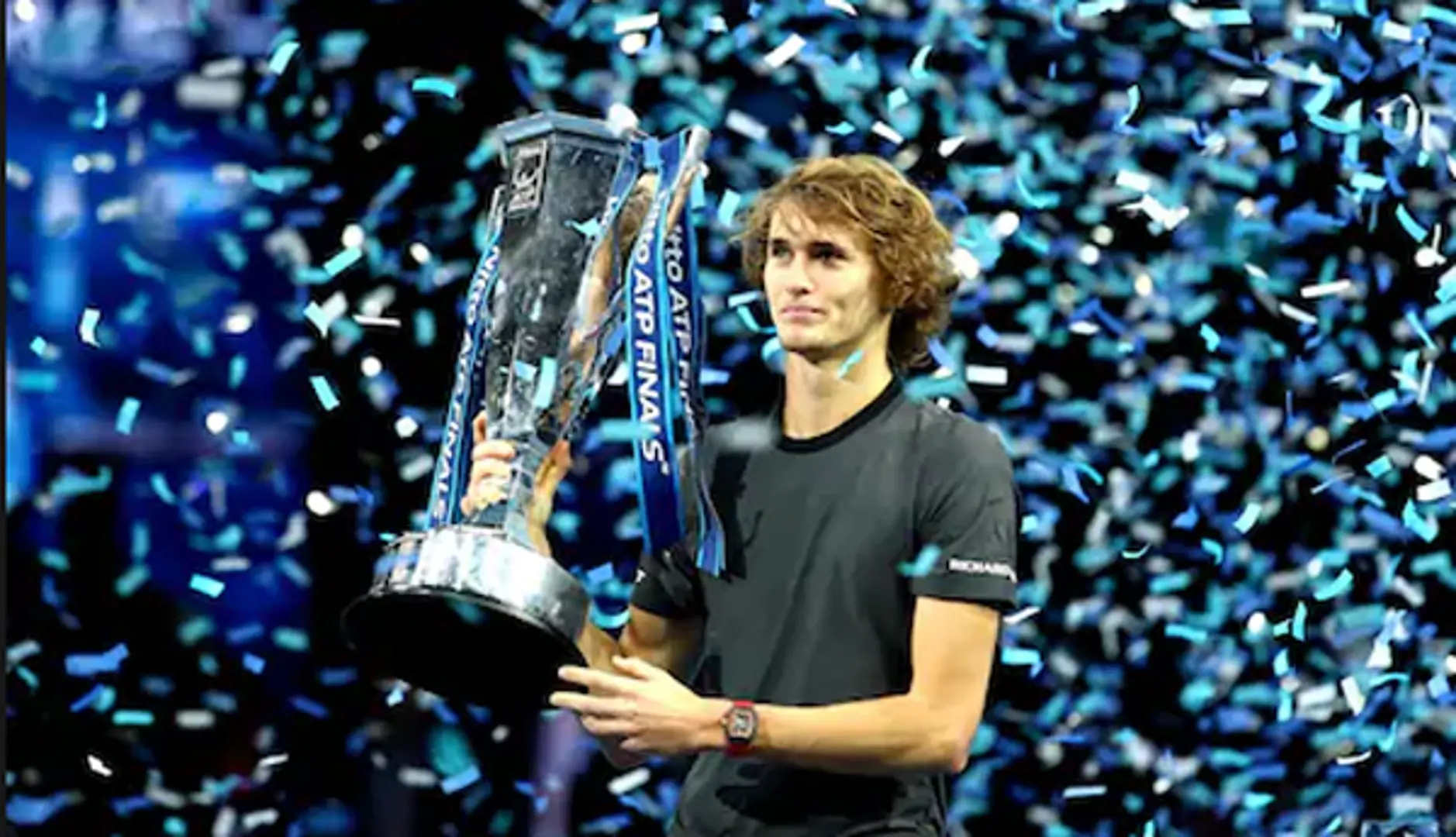 Hạ Nole, Zverev bước lên ngôi vô địch ATP Finals 2018