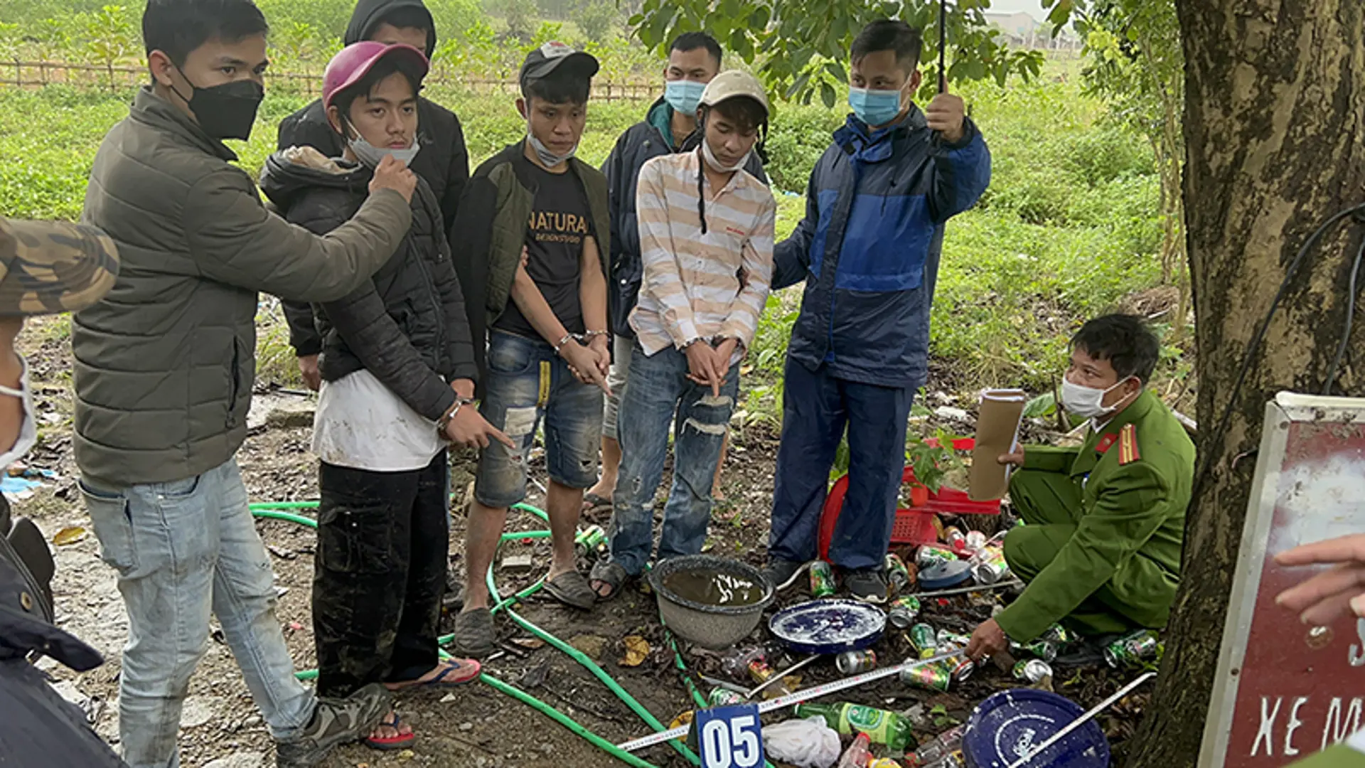 Công an Thừa Thiên Huế bắt 3 đối tượng vận chuyển hàng nghìn viên ma túy