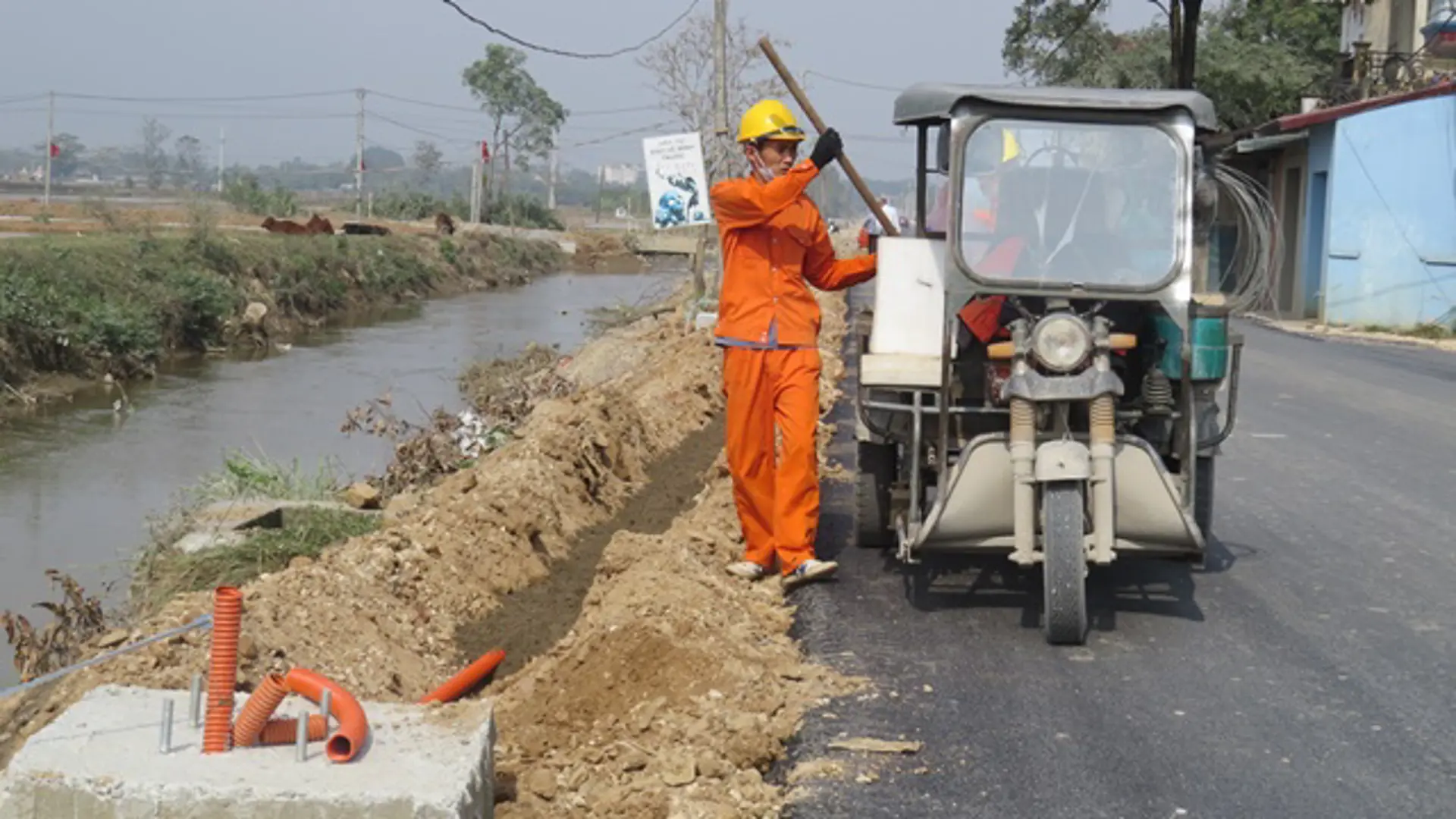 Dự án nâng cấp mở rộng đường trục kinh tế phát triển phía Nam huyện Ứng Hòa: Gấp rút hoàn thành đưa vào sử dụng