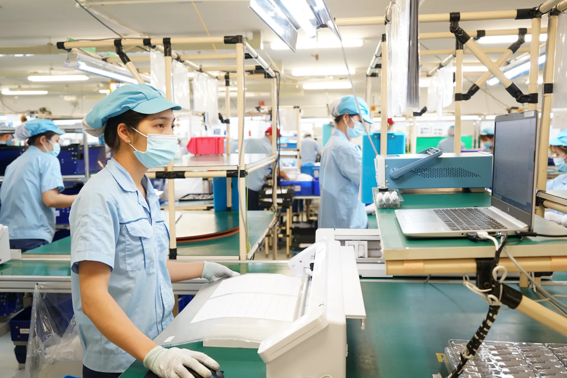 Gói hỗ trợ 46.000 tỷ đồng: Không hạ chuẩn, doanh nghiệp khó tiếp cận?