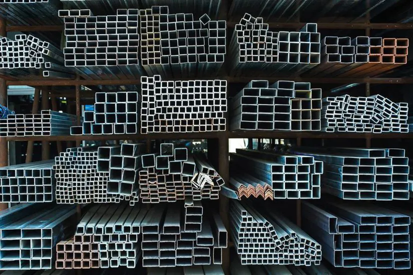 Giá thép xây dựng ngày 25/1: Sàn giao dịch Thượng Hải giảm mạnh