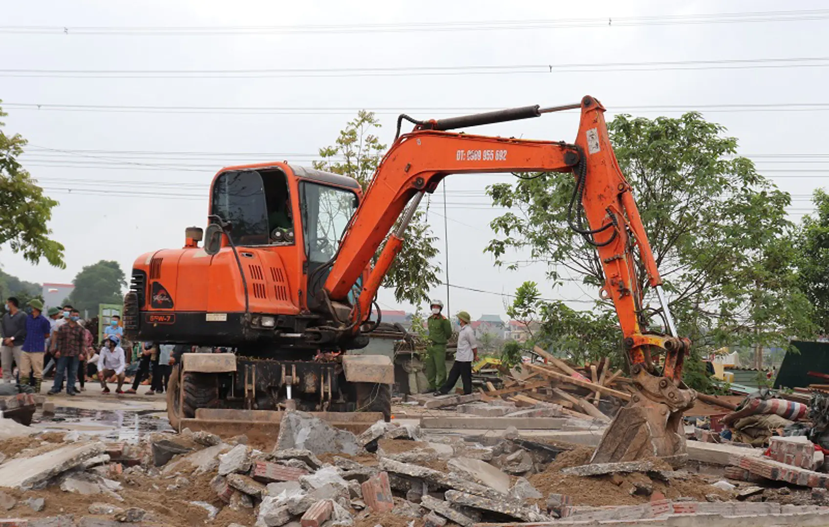 Hà Nội: Tăng cường kiểm tra xử lý vi phạm trật tự xây dựng