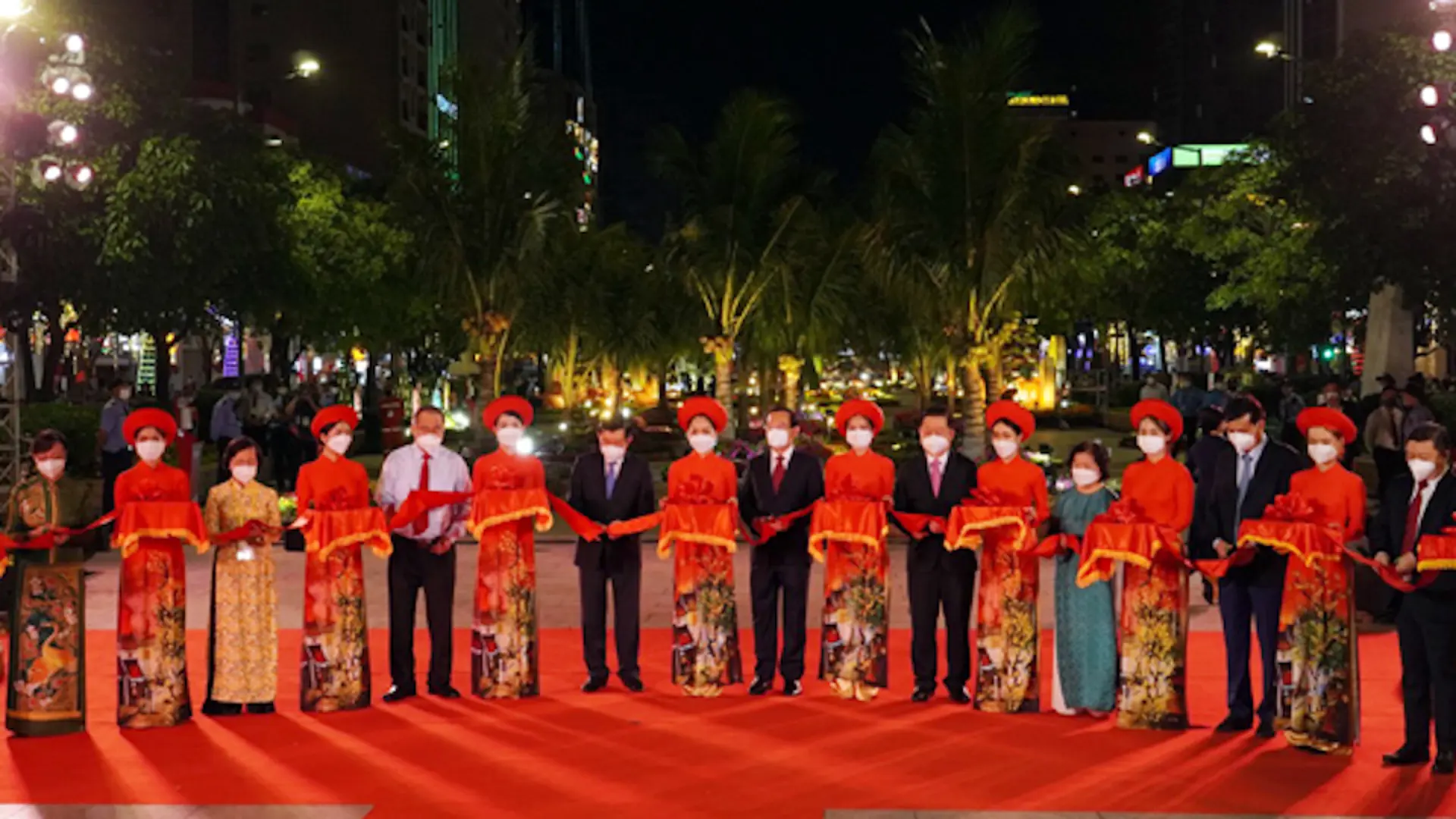 TP Hồ Chí Minh: Khai mạc đường hoa Nguyễn Huệ, mừng Tết Nguyên đán 2022