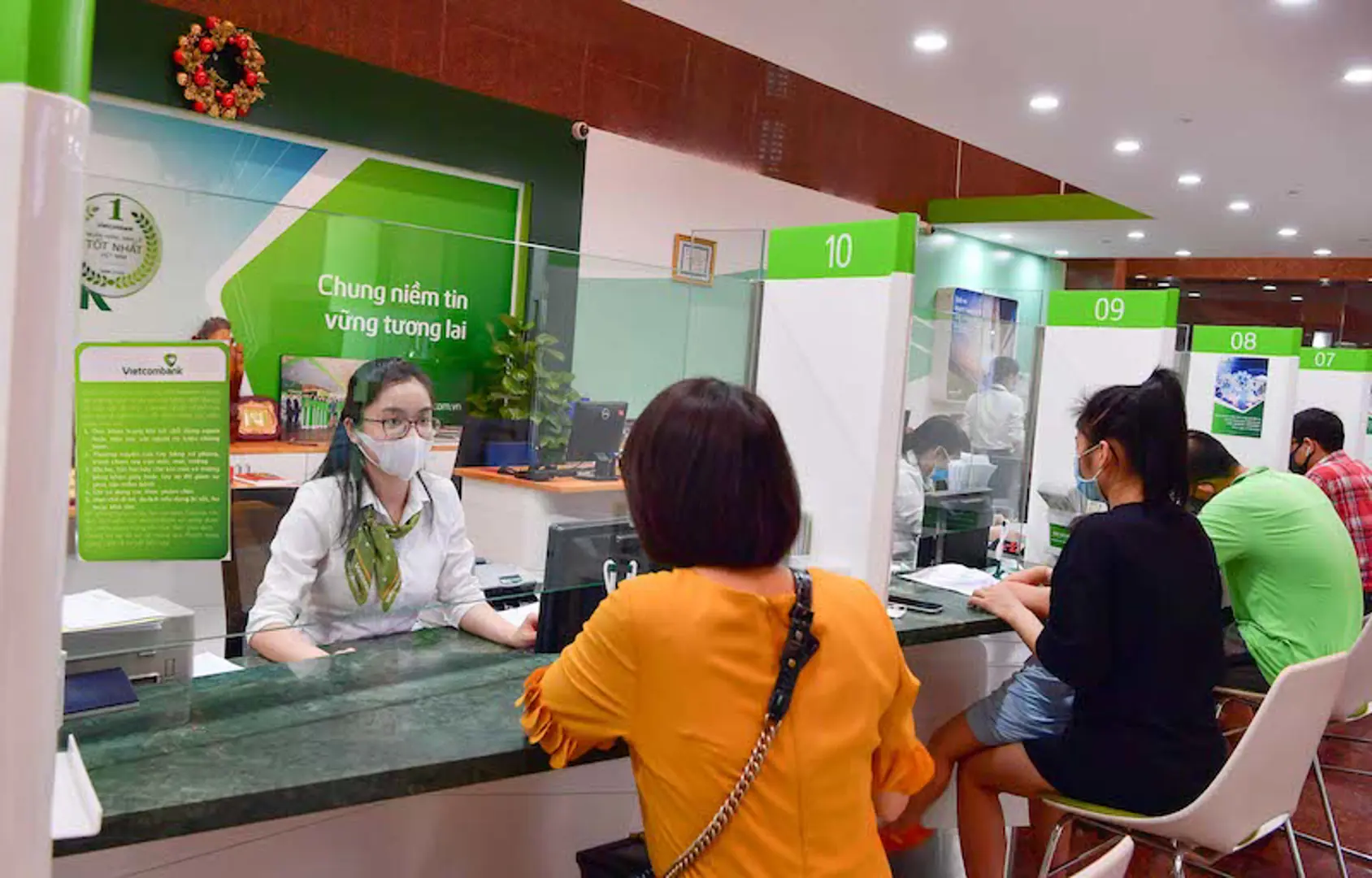 Vietcombank hỗ trợ 7.100 tỷ đồng với người dân, doanh nghiệp trong năm 2021