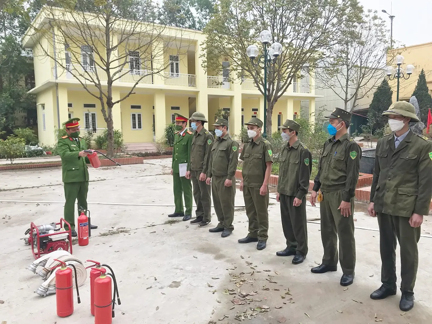 Công an huyện Thường Tín tập huấn nghiệp vụ PCCC cho lực lượng dân phòng