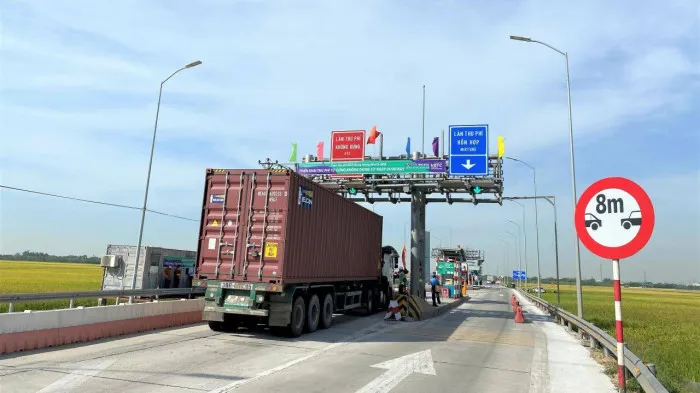 Phải xử lý nghiêm hành vi trốn phí BOT