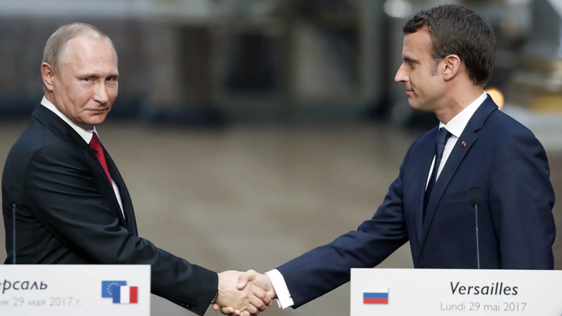 Tổng thống Putin-Macron đồng ý tổ chức Thượng đỉnh khẩn cấp về khủng hoảng Ukraine