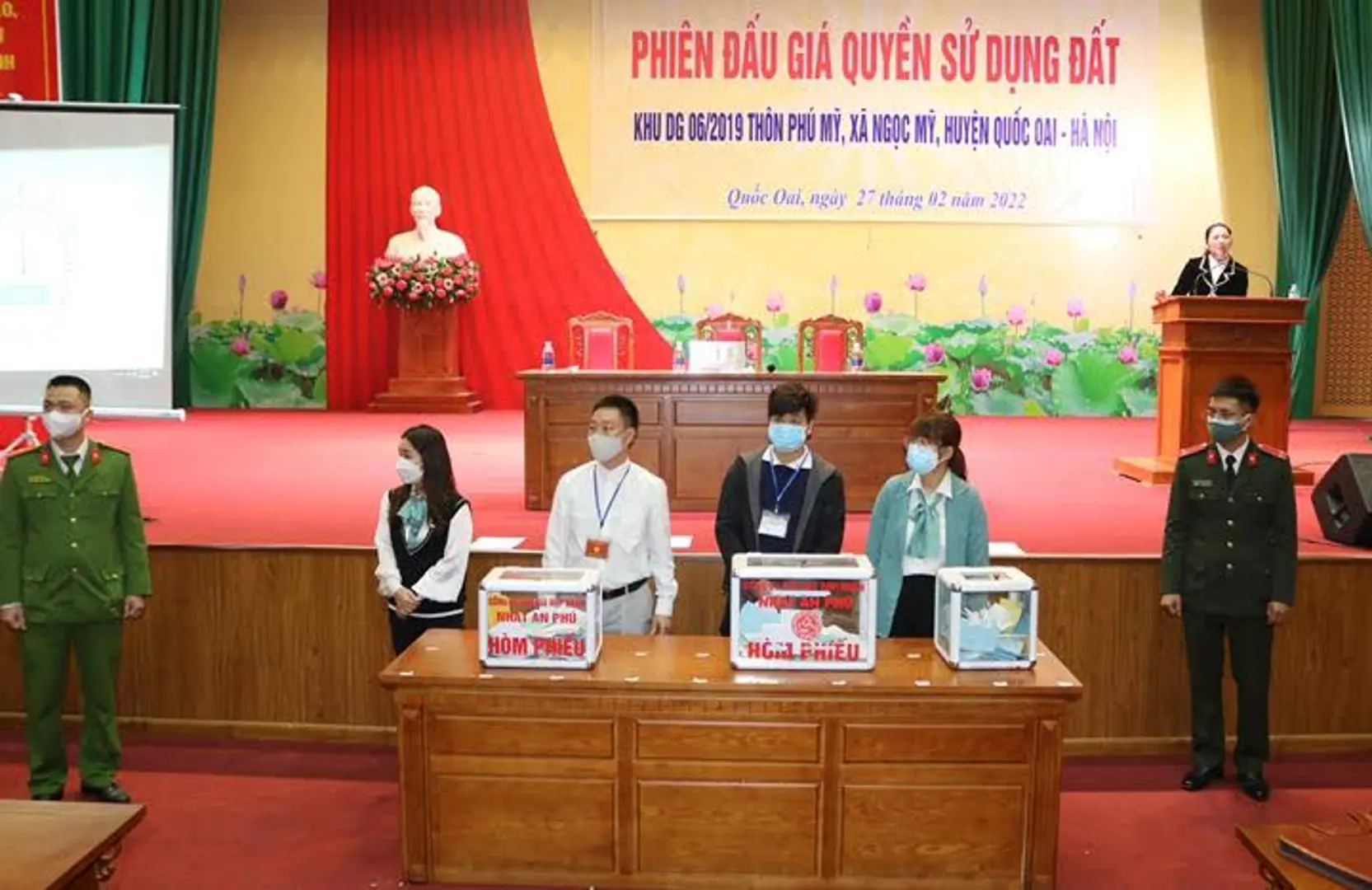 Quốc Oai thu thêm gần 147 tỷ đồng tiền đấu giá đất