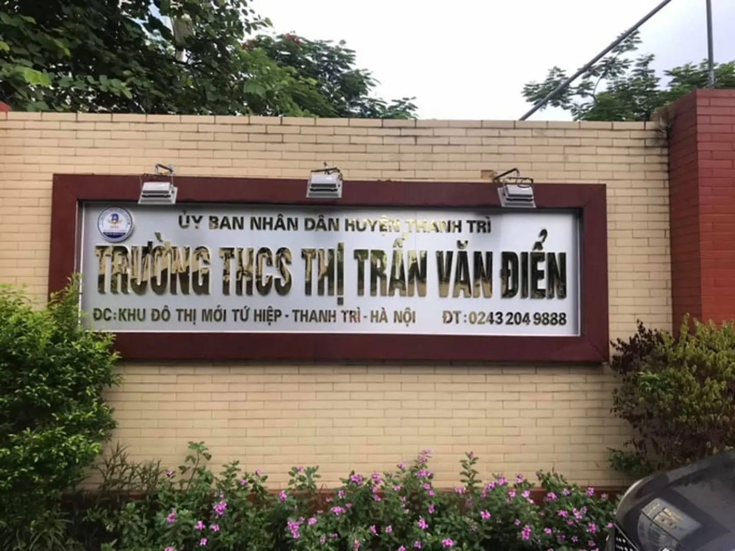 Trừ điểm thi đua của giáo viên bị F0: Cứng nhắc, thiếu nhân văn