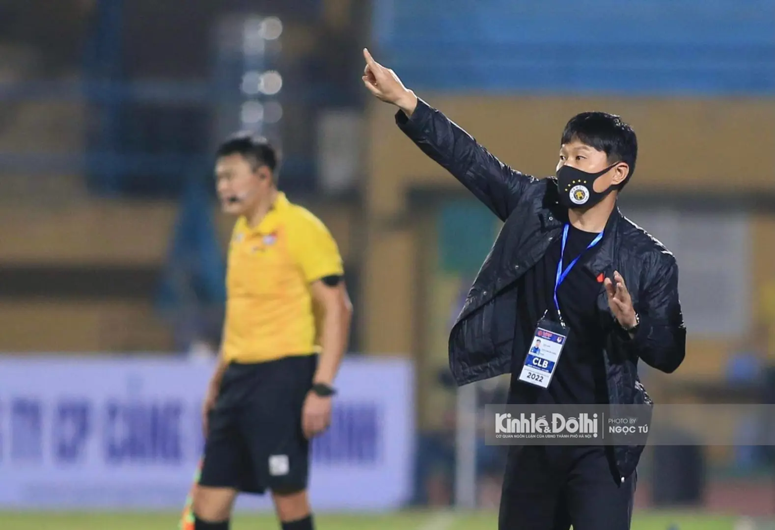 HLV trưởng Hà Nội FC: "Quang Hải chấn thương ở lưng"