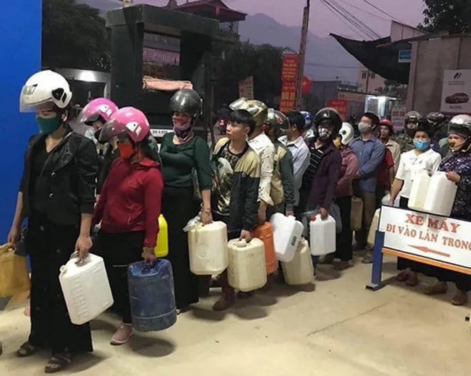 Coi chừng tự đốt nhà mình khi tích trữ xăng dầu