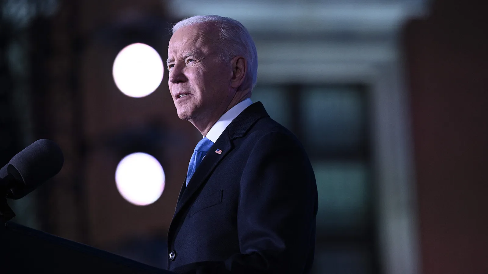 Ông Biden phát ngôn "sốc" về khả năng cầm quyền của ông Putin