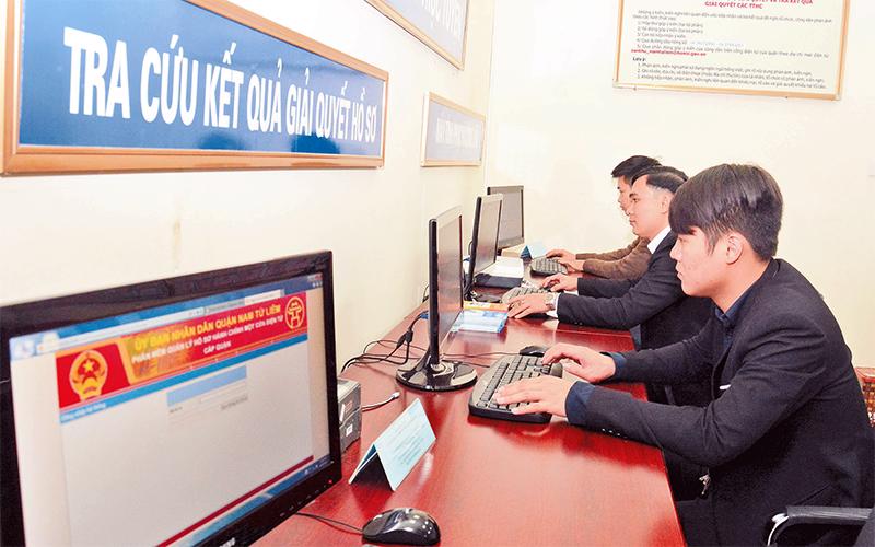 Hanoi identifies e-government as means to achieve higher public services quality