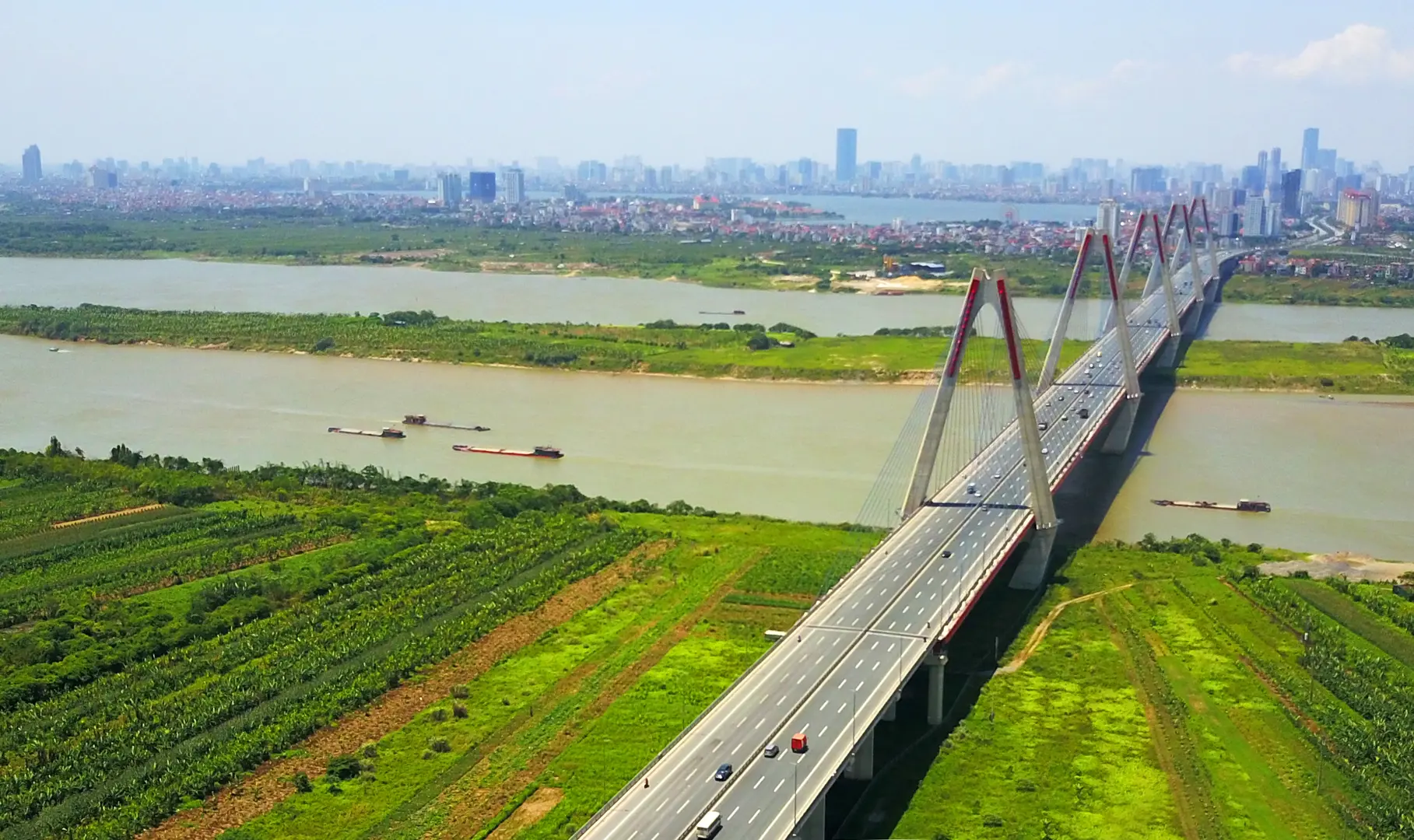 Khai thác tiềm năng hai bên sông Hồng