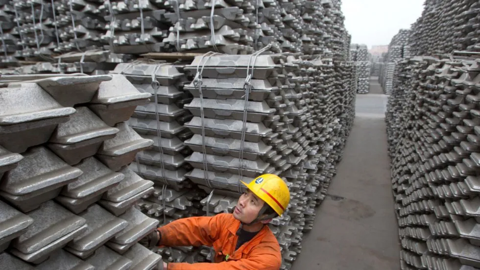 Giá thép xây dựng hôm nay 14/4: Tiếp tục giảm trên sàn giao dịch