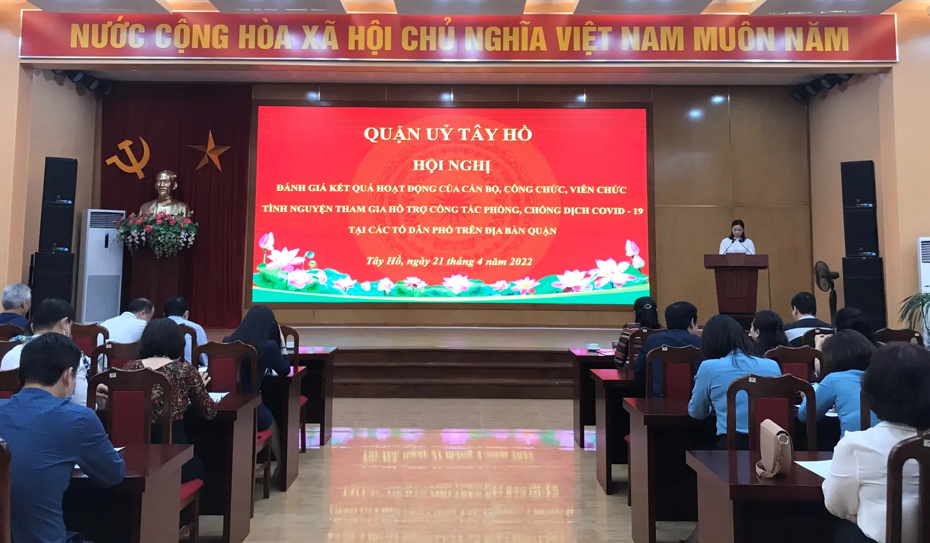 Quận Tây Hồ tổng kết công tác phòng, chống dịch Covid-19