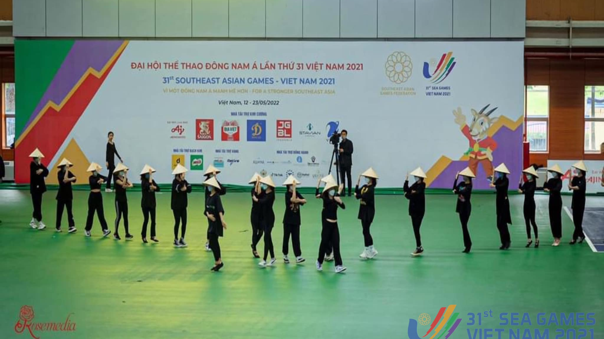 SEA Games 31: Phó Thủ tướng Vũ Đức Đam tháo gỡ các vướng mắc