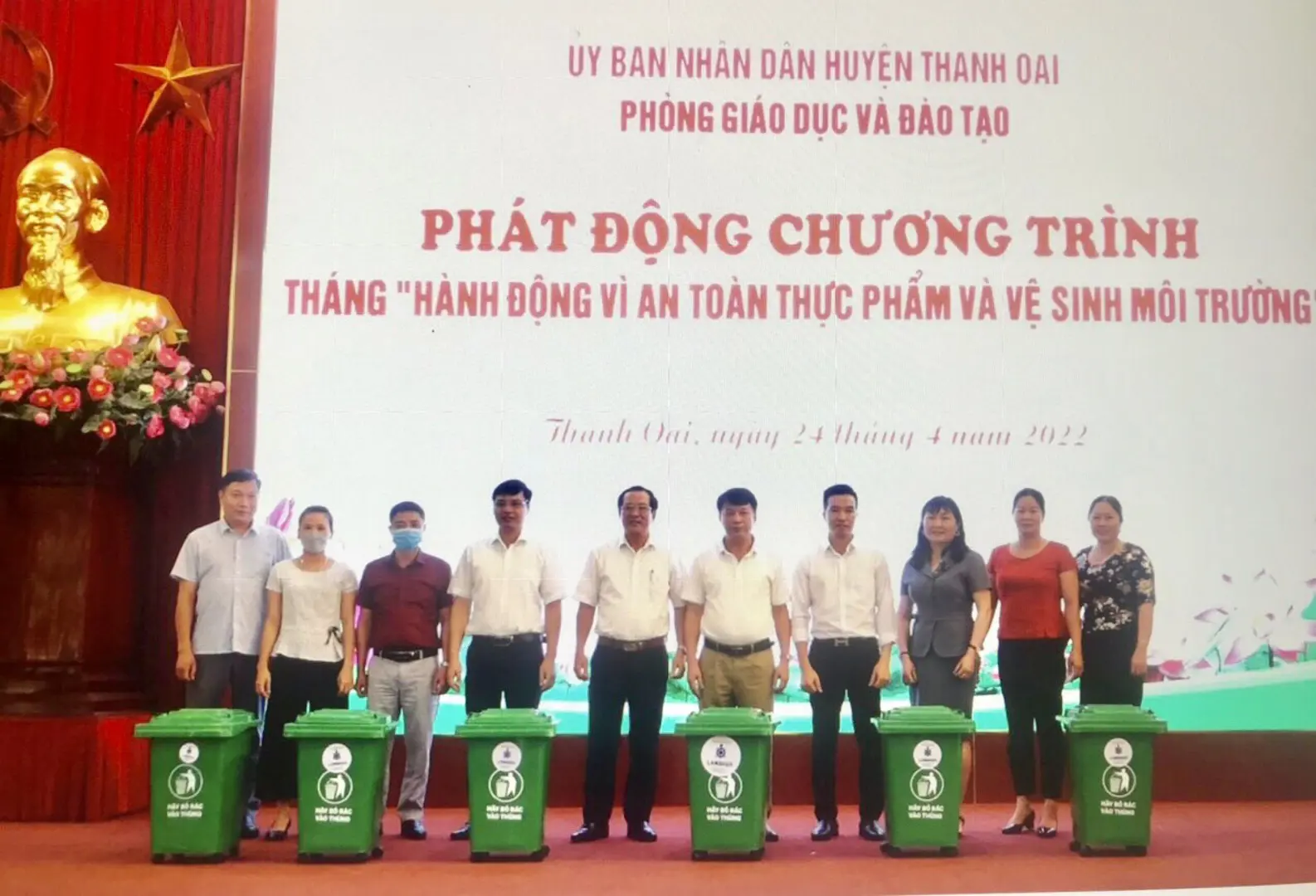 Huyện Thanh Oai: 100% học sinh được đáp ứng nước uống, suất ăn an toàn