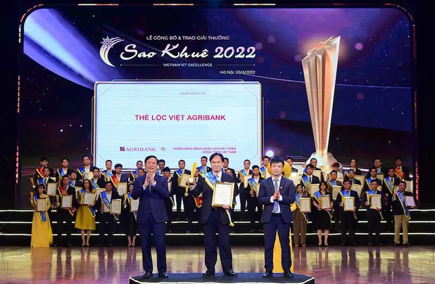 Thẻ Agribank Lộc Việt giành giải thưởng Sao Khuê 2022