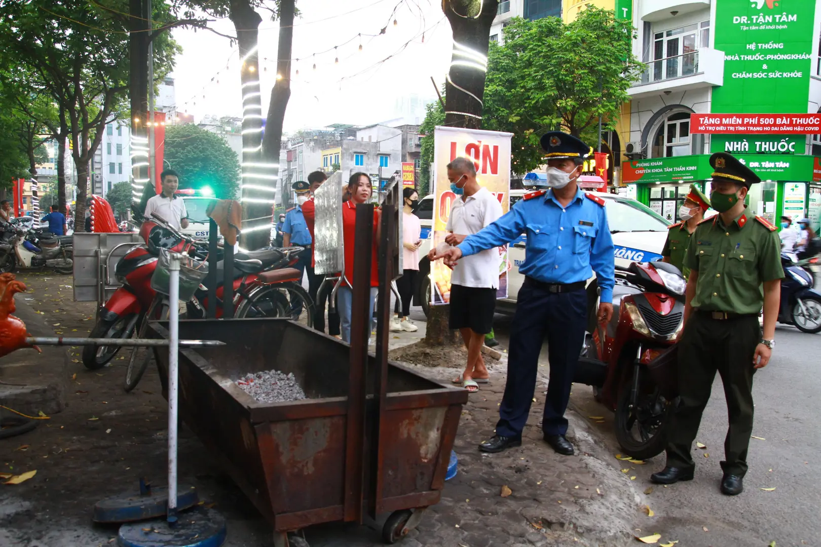 Ban chỉ đạo 197 quận Hà Đông: Siết chặt kỷ cương trật tự đô thị